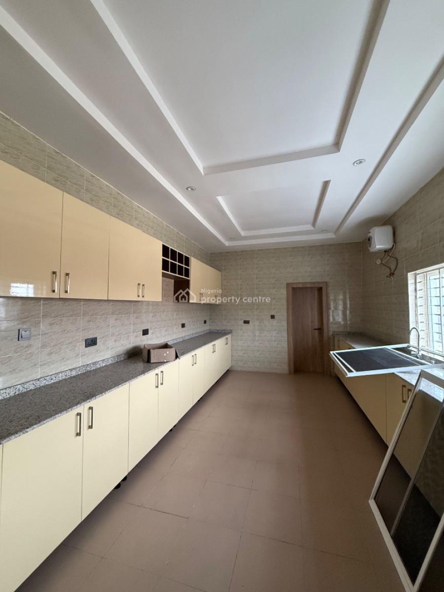 Tastefully Built Massive 8 Bedroom Detached with 2 Bed Basement Bq, Naffvalley Estate, Asokoro District, Abuja, Detached Duplex for Rent