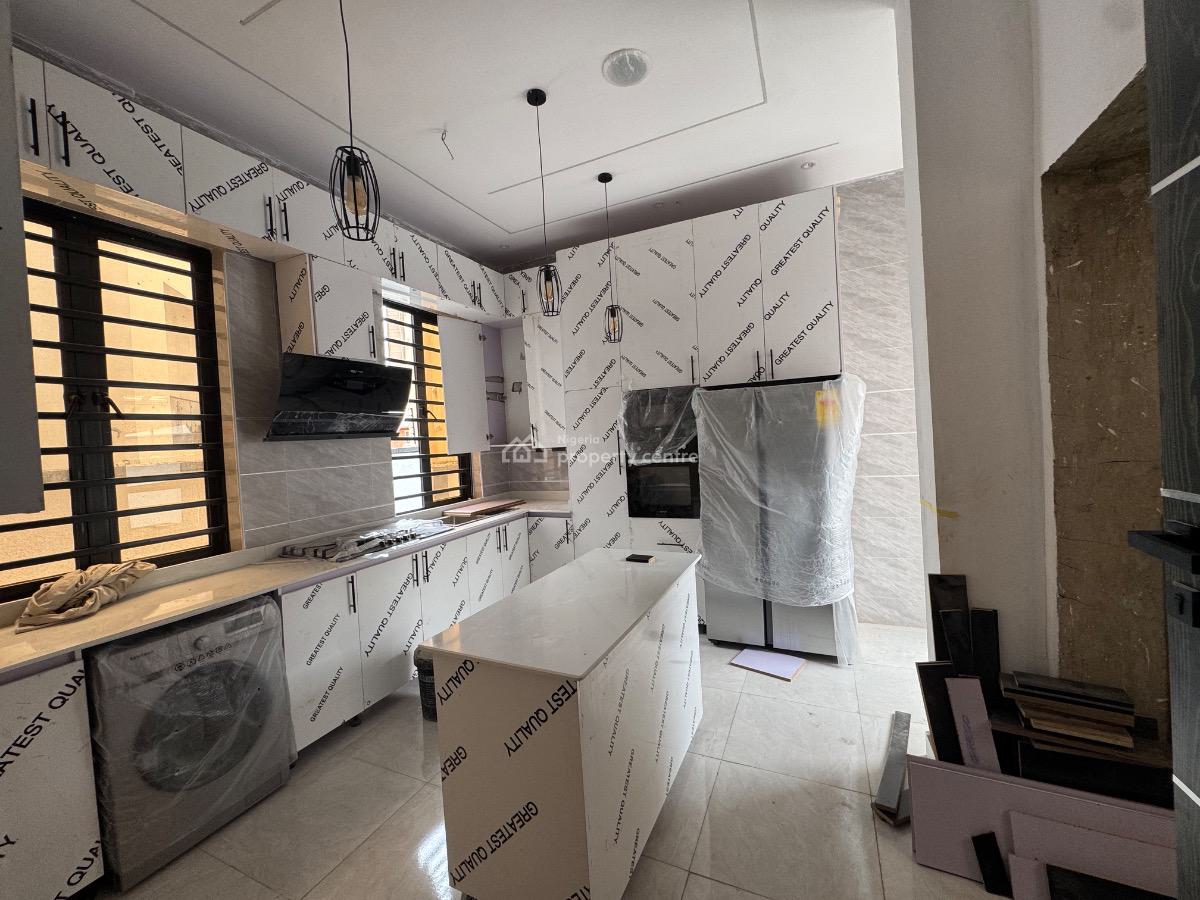 Super Luxury 6 Bedroom Detached Duplex, Gra Phase 2, Magodo, Lagos, Detached Duplex for Sale