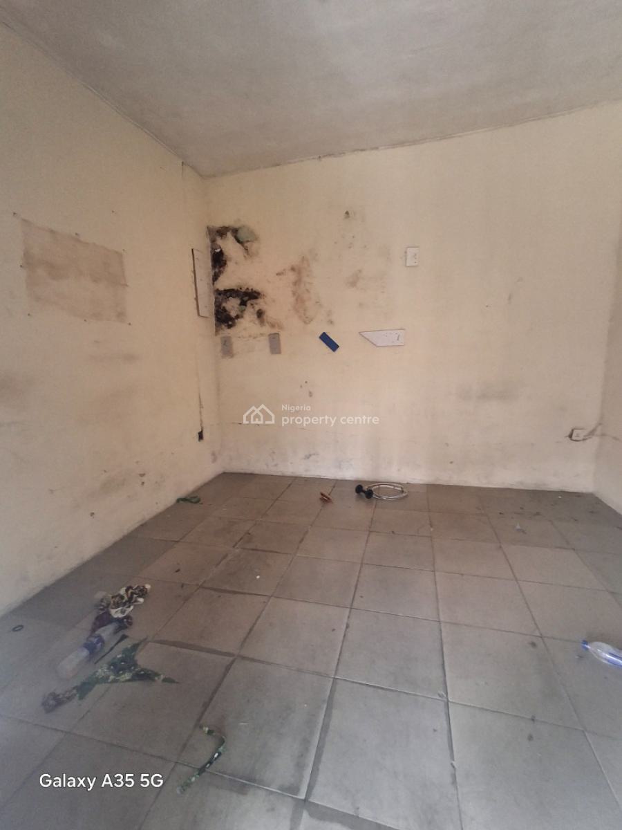 Shop Facing Expressway at Sangotedo Ajah, Sangotedo, Ajah, Lagos, Shop for Rent