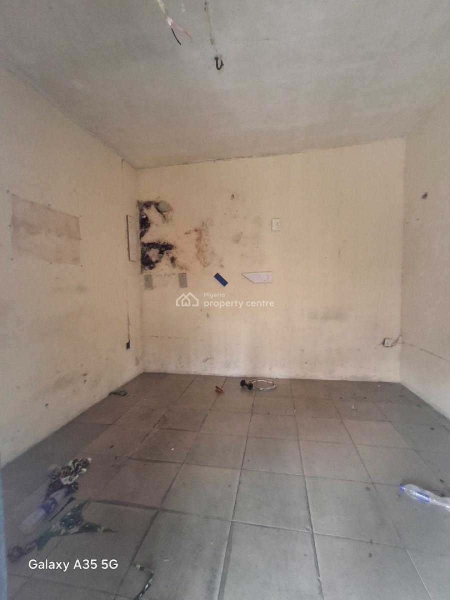 Shop Facing Expressway at Sangotedo Ajah, Sangotedo, Ajah, Lagos, Shop for Rent