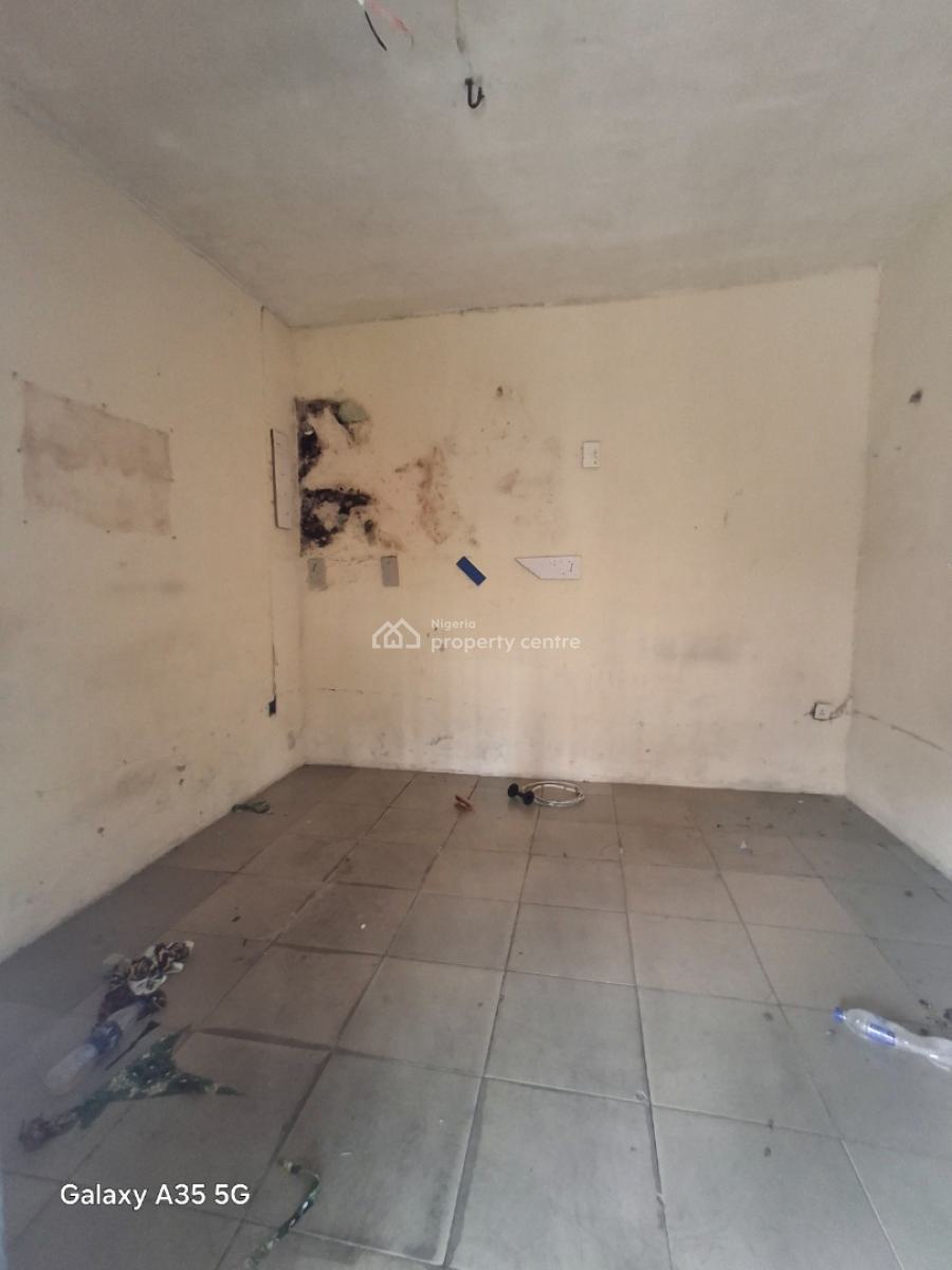 Shop Facing Expressway at Sangotedo Ajah, Sangotedo, Ajah, Lagos, Shop for Rent