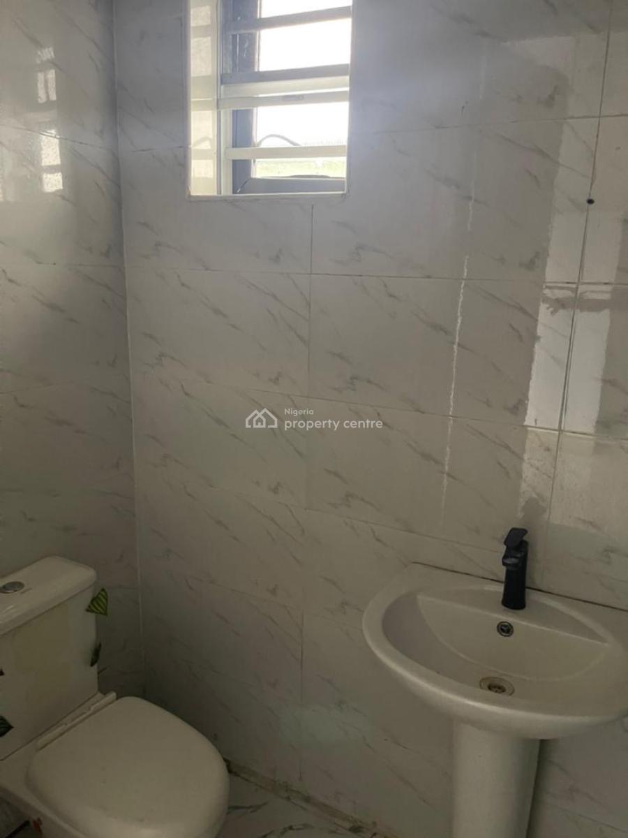 Well Maintained 4 Bedroom Terrace Duplex, Orchid Road, Lekki Phase 2, Lekki, Lagos, Terraced Duplex for Rent