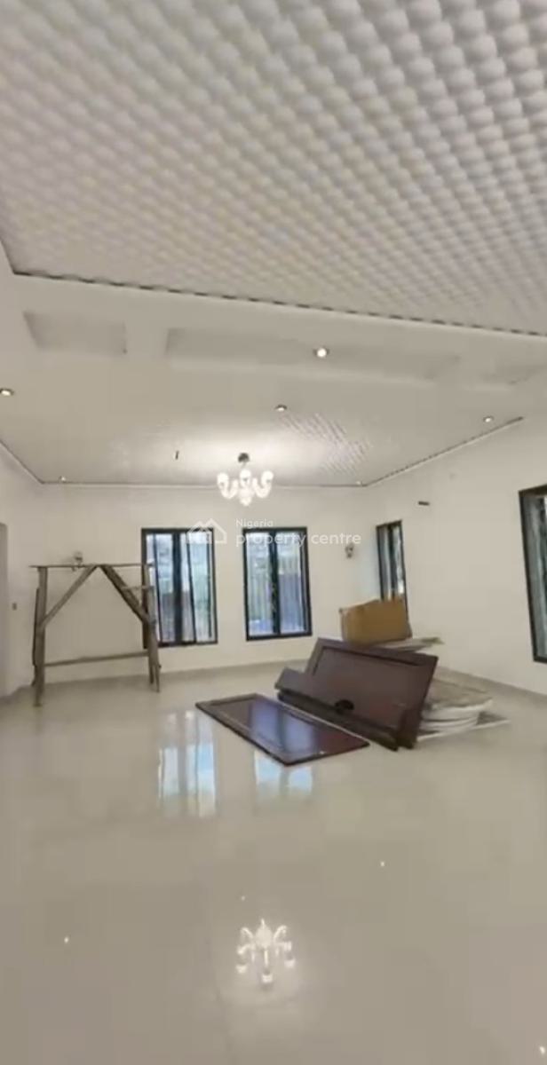 Luxury Hilltop 6 Bedroom+ 2 Sitting Room Mansion, Guzape Main, Guzape District, Abuja, House for Sale