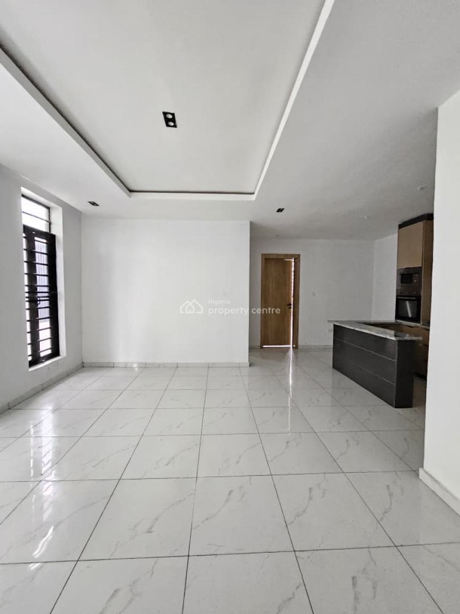 Exquisitely Built 2 Bedroom Apartment with Spacious En-suite Rooms, Ikate, Lekki, Lagos, Block of Flats for Sale