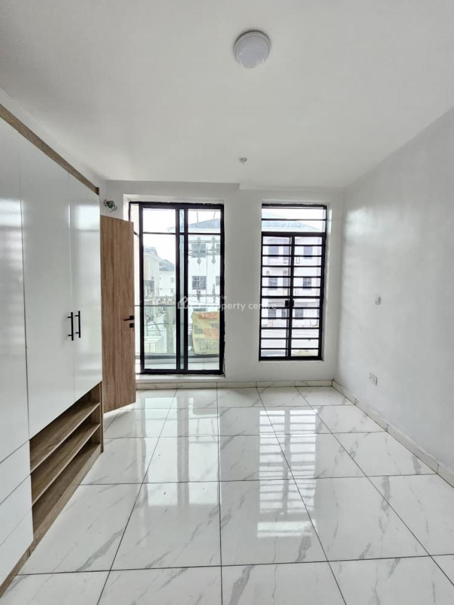 Exquisitely Built 2 Bedroom Apartment with Spacious En-suite Rooms, Ikate, Lekki, Lagos, Block of Flats for Sale