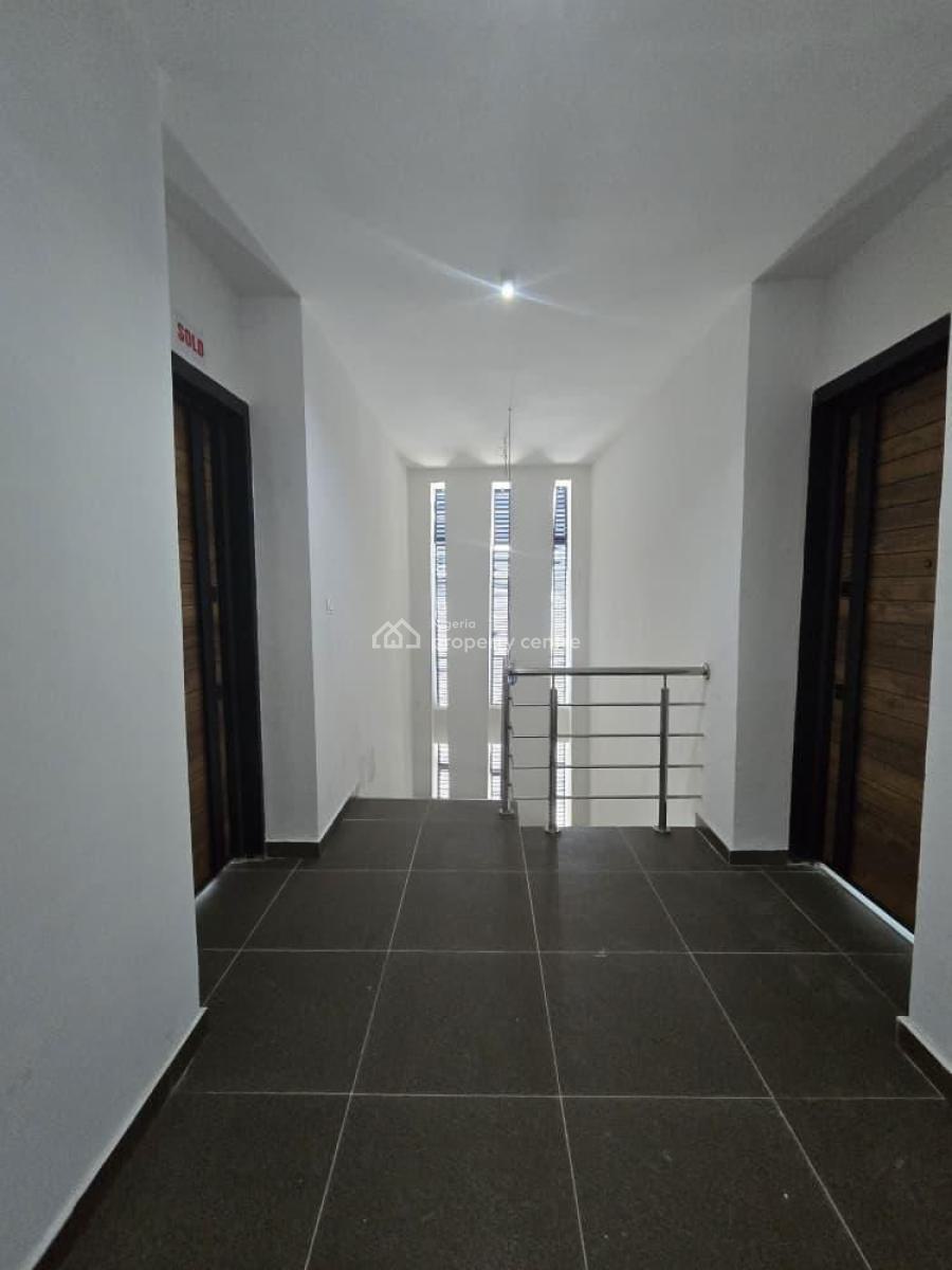 2 Bed Apartment, Ologolo, Lekki, Lagos, Flat / Apartment for Sale