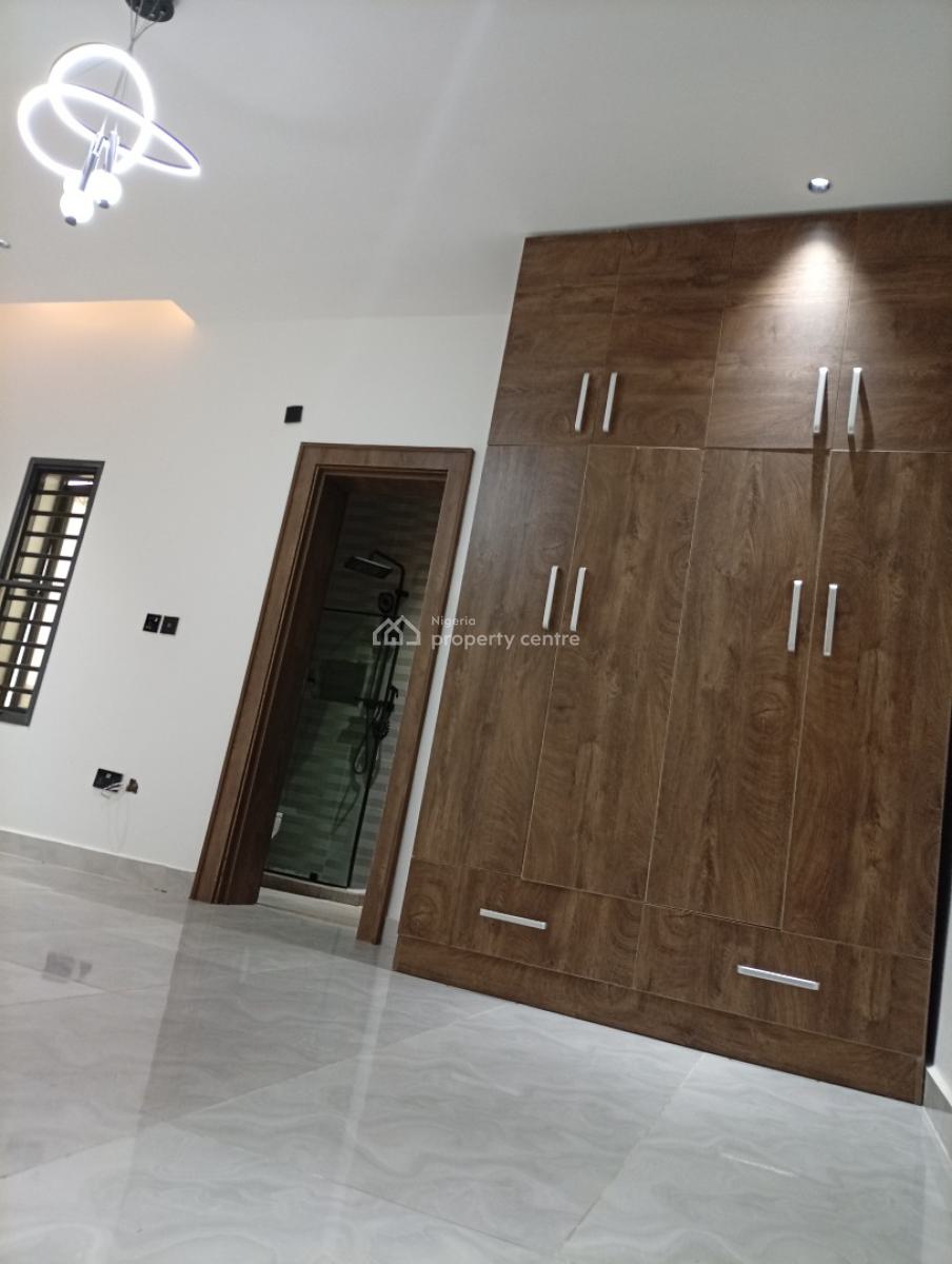 Exquisitely Finished and Brand New 3 Bedroom Flat on a Ground Floor, Mabushi, Abuja, Flat / Apartment for Sale
