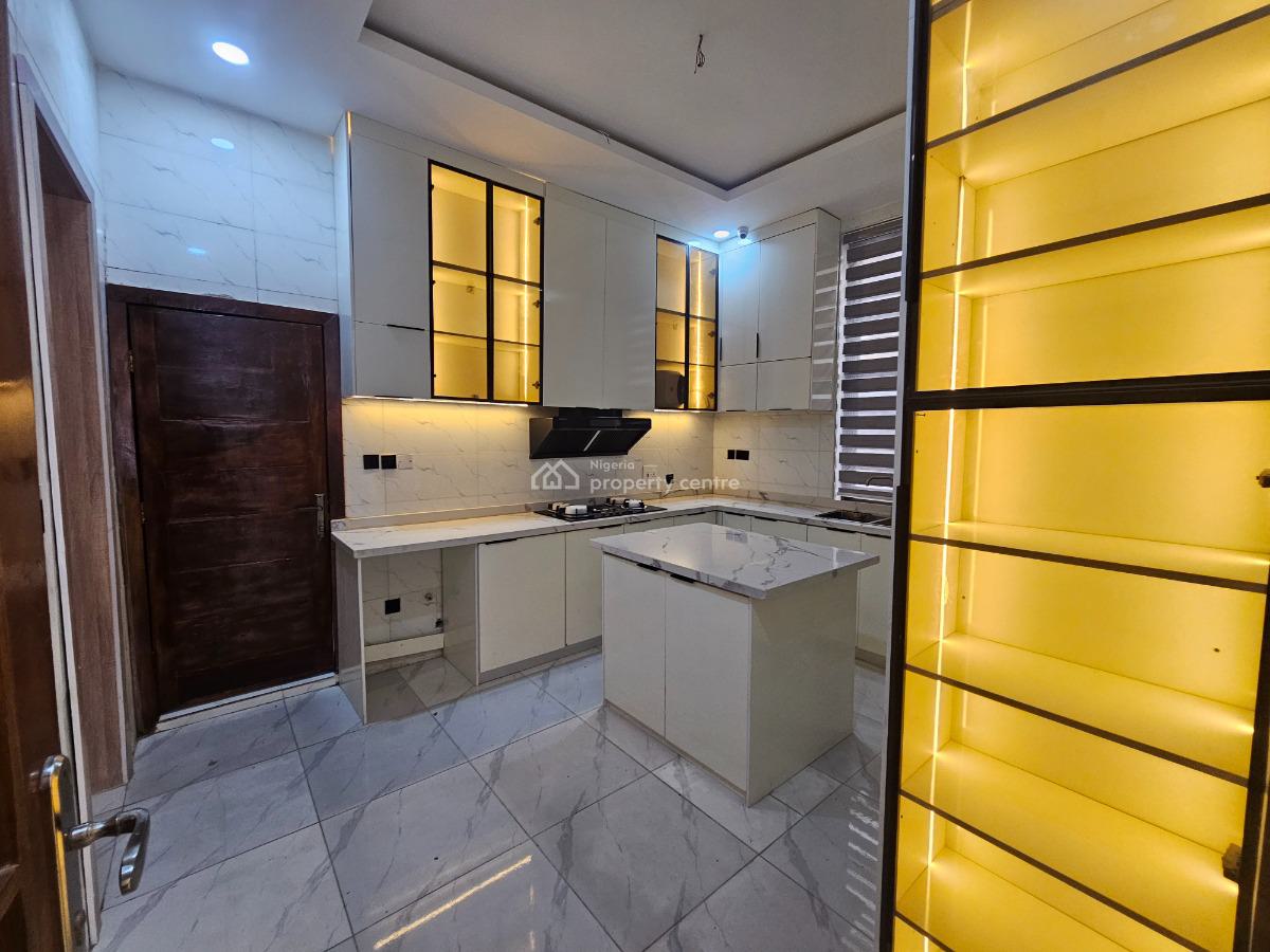 Luxury&furnished 4 Bedroom Fully Detached Duplex in an Estate, Chevron Drive, Lekki, Lagos, Detached Duplex for Sale