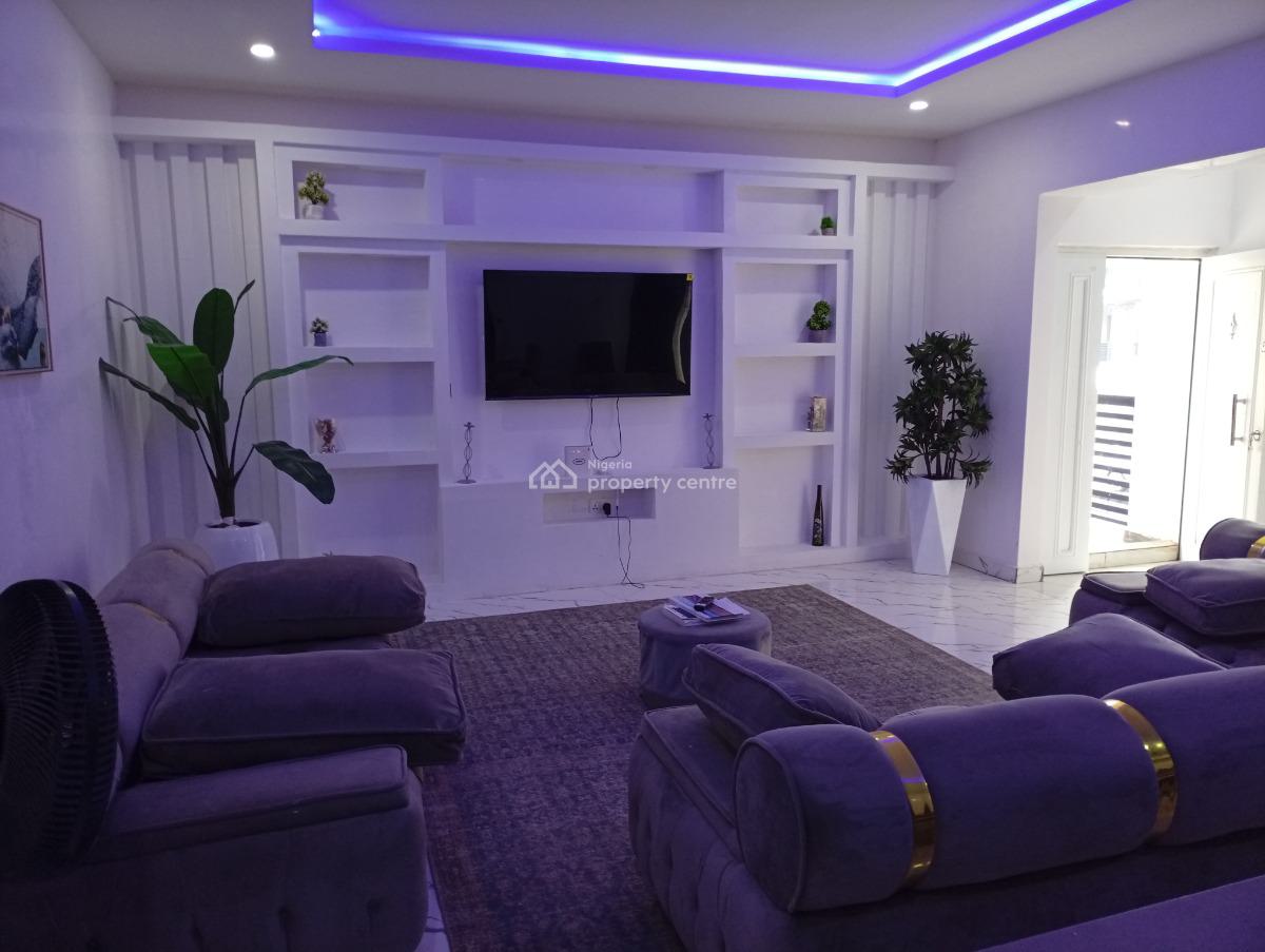 Luxury and Fully Serviced and Furnished 2 Bedroom Apartment, Guzape District, Abuja, Flat / Apartment for Rent