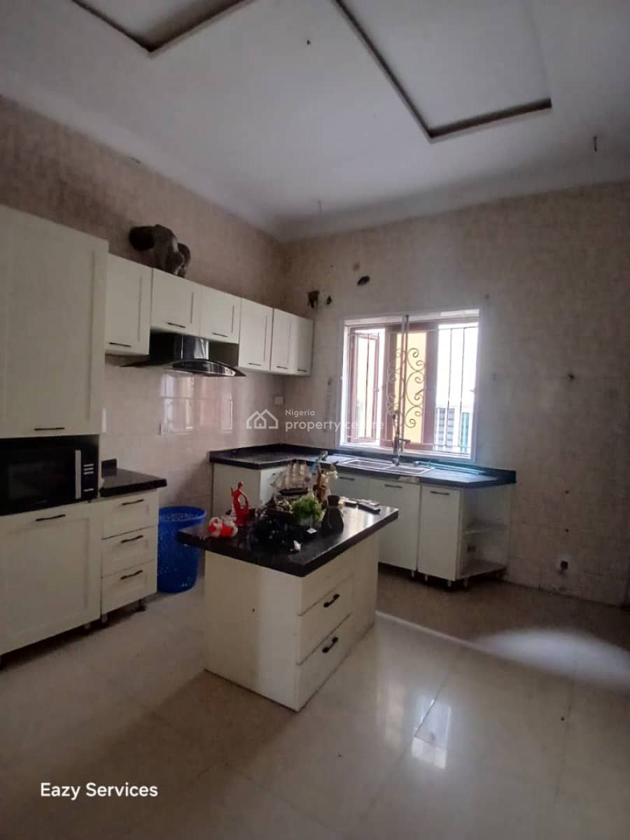 Fully Furnished & Serviced Mini Flat Apartment Upstairs Inside, Osapa London, Lekki, Lagos, Flat / Apartment for Rent
