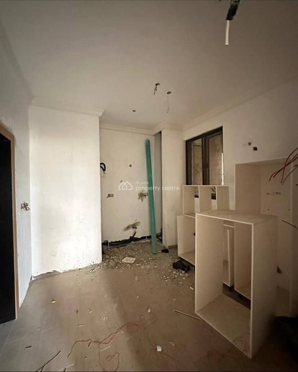Exquisite 1 & 2 Bedroom Apartment with Elevator in Serene Environment, Gra, Ogudu, Lagos, Flat / Apartment for Sale