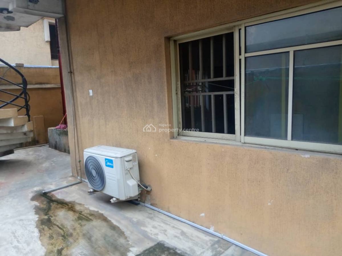 Lovely 2bedroom Flat Ground-floor with 3 Air-conditioners, Chevron Drive, Lekki, Lagos, Flat / Apartment for Rent