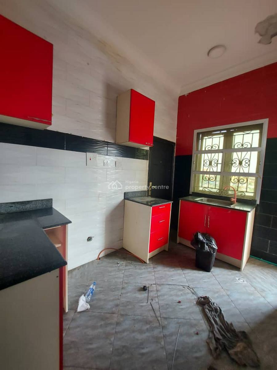 Lovely 2bedroom Flat Ground-floor with 3 Air-conditioners, Chevron Drive, Lekki, Lagos, Flat / Apartment for Rent