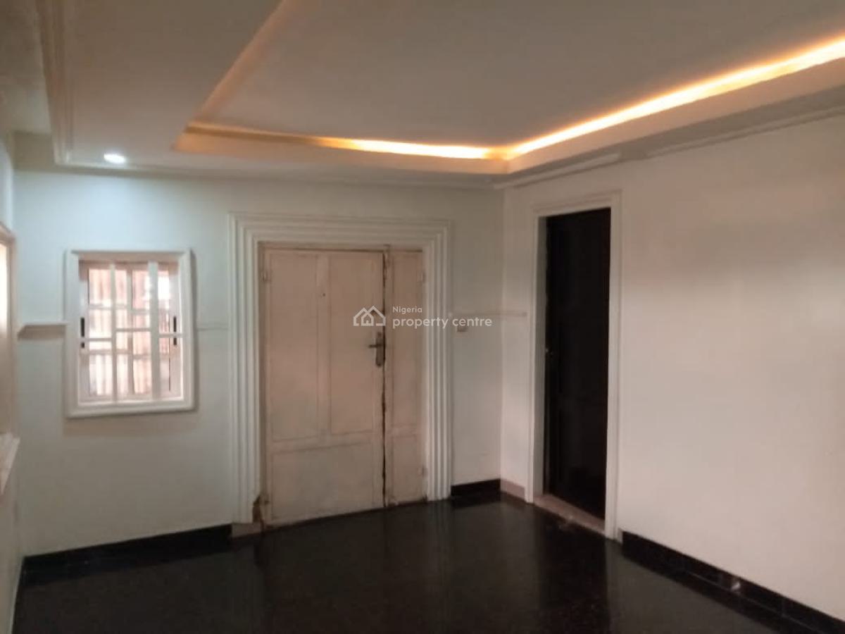 Affordable Massive 2 Bedrooms Apartment, Off Mohamed Bala Way, Guzape District, Abuja, Flat / Apartment for Rent
