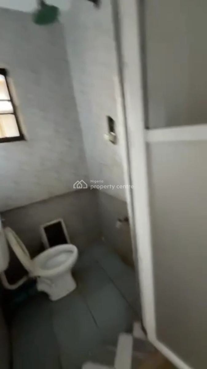 Relatively New 2bedroom Flat Apartment Available, Gra, Ogudu, Lagos, Flat / Apartment for Rent