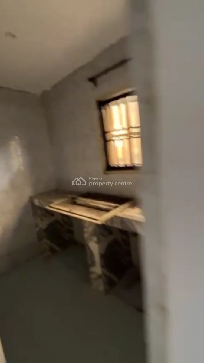 Relatively New 2bedroom Flat Apartment Available, Gra, Ogudu, Lagos, Flat / Apartment for Rent