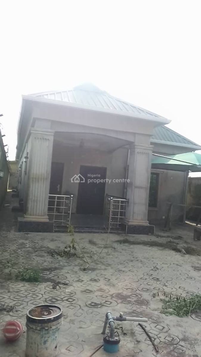 3 Bedroom Bungalow All En Suite, Agbado Ijoko Rd,, Agbado, Ifo, Ogun, House for Sale