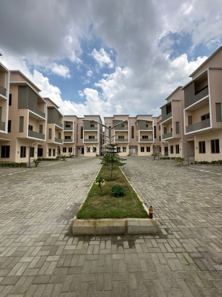 New Built 4 Bedroom Terraced Duplex with a Room Bq, Dawaki, Gwarinpa, Abuja, Terraced Duplex for Sale