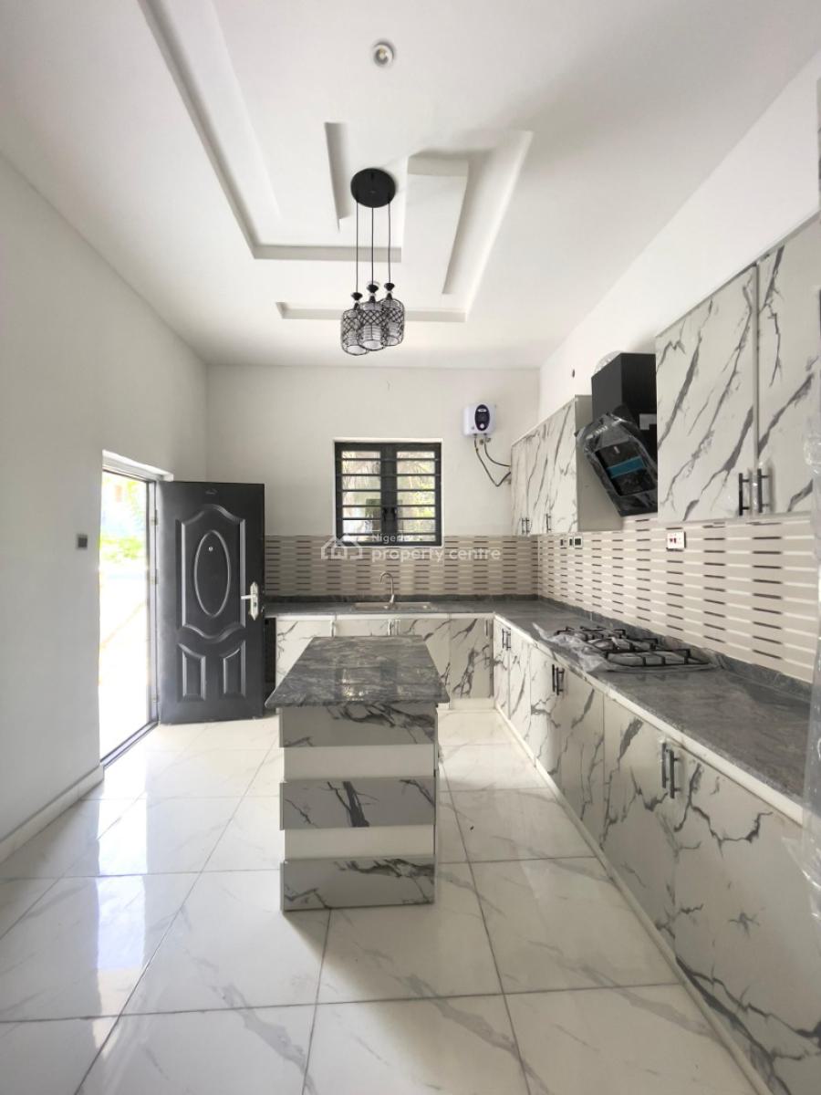 Lovely 4 Bedroom Terrace Duplex with Private Compound, Lovely 4 Bedroom Terrace Duplex with Private Compound in Ajah Lekki, Ajah, Lagos, Terraced Duplex for Sale