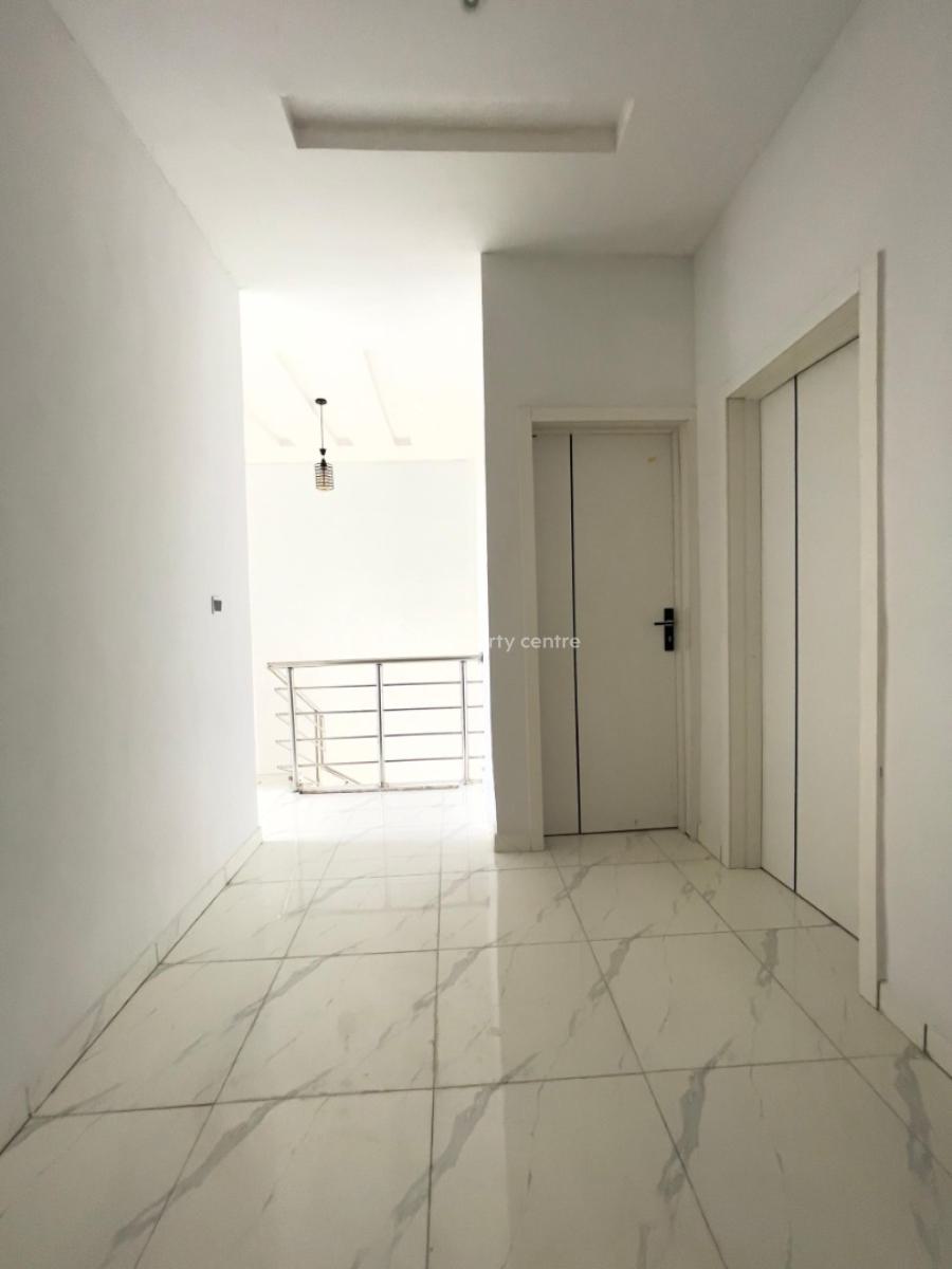 Lovely 4 Bedroom Terrace Duplex with Private Compound, Lovely 4 Bedroom Terrace Duplex with Private Compound in Ajah Lekki, Ajah, Lagos, Terraced Duplex for Sale