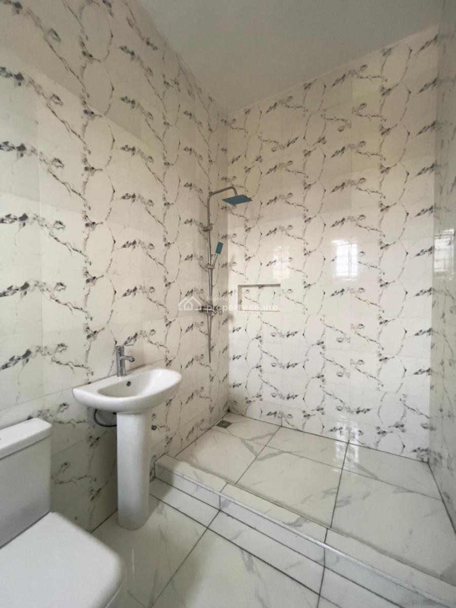 Lovely 4 Bedroom Terrace Duplex with Private Compound, Lovely 4 Bedroom Terrace Duplex with Private Compound in Ajah Lekki, Ajah, Lagos, Terraced Duplex for Sale