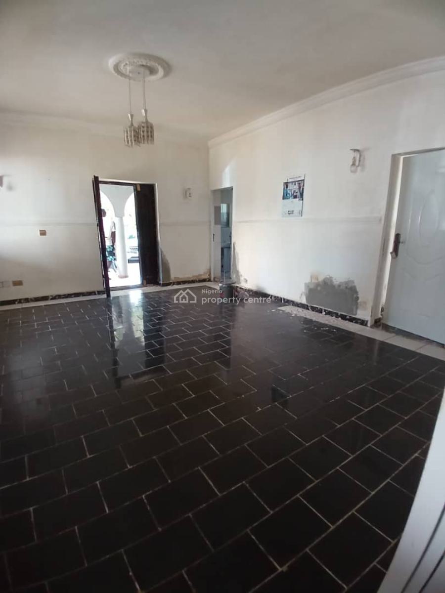 Spacious and  Renovated 1 Bedroom Flat, Asokoro District, Abuja, Flat / Apartment for Rent