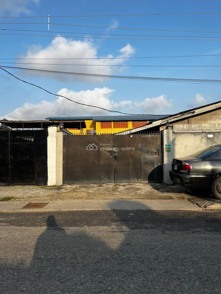 a Solid Bungalow Situated in a Perfect Area, Off Bode Thomas, Surulere, Lagos, Mixed-use Land for Sale