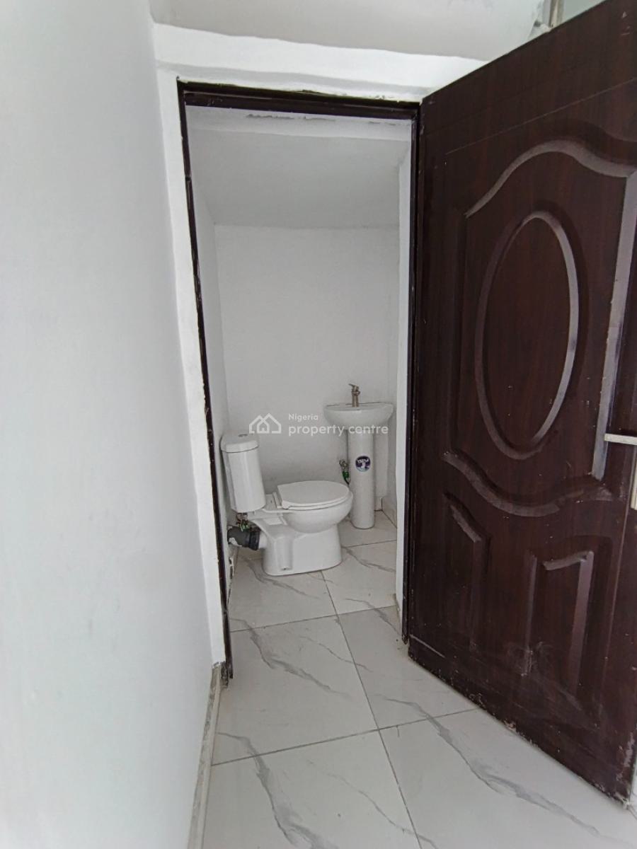 Most Affordable 3 Bedroom Terrace Duplex with Bq Suits for Investment, Abraham Adesanya Axis, Ajah, Lagos, Terraced Duplex for Sale