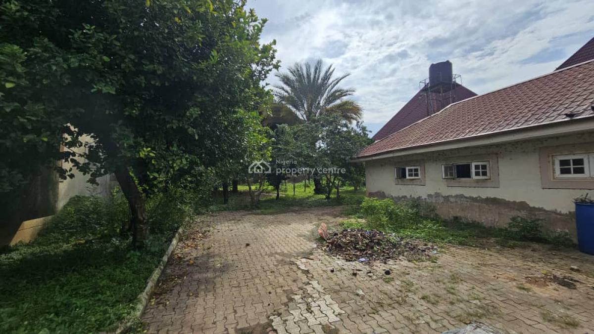 Magnificently Built 8bed Detached Bungalow with 2bed Chalet, 3room Bq, Malali Gra Kaduna, Kaduna North, Kaduna, Detached Bungalow for Sale