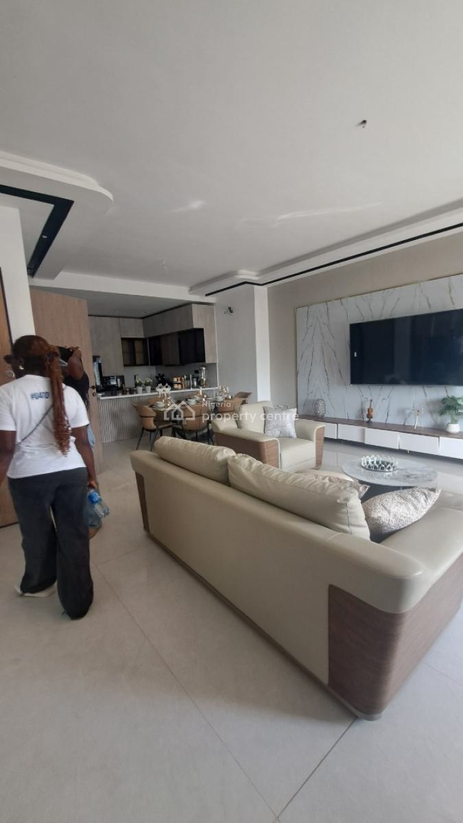Beautifully Located Luxury 2 Bedroom Apartment, Off Freedom Way, Lekki Phase 1, Lekki, Lagos, Flat / Apartment for Sale