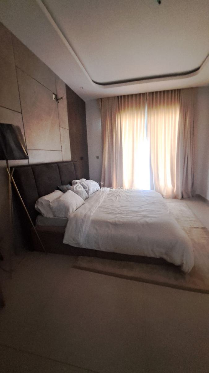Beautifully Located Luxury 2 Bedroom Apartment, Off Freedom Way, Lekki Phase 1, Lekki, Lagos, Flat / Apartment for Sale