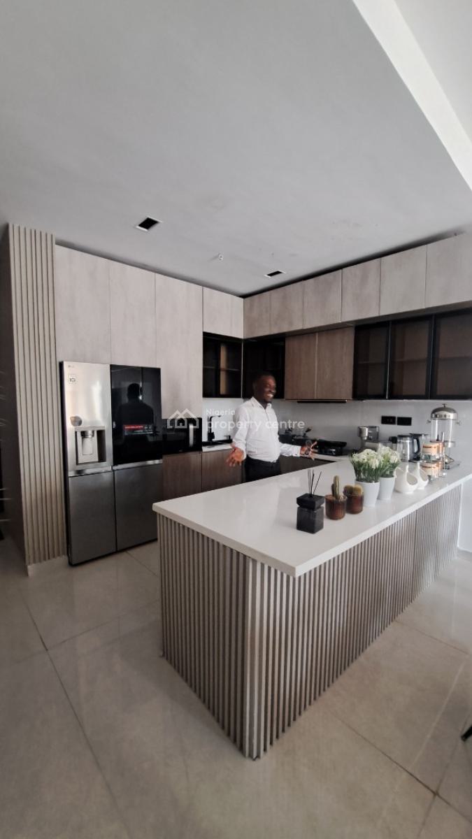 Beautifully Located Luxury 2 Bedroom Apartment, Off Freedom Way, Lekki Phase 1, Lekki, Lagos, Flat / Apartment for Sale