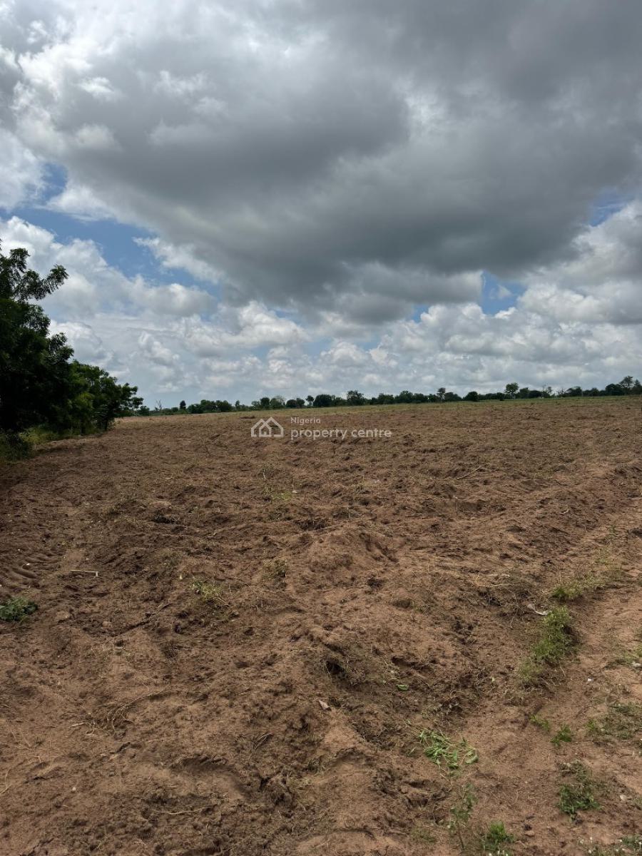 Own Plots of Land for Both Agricultural and Real Estate Benefits, Affordable Acres of  Land with a Payment  Plan Close to Lafenwa, Abeokuta North, Ogun, Mixed-use Land for Sale
