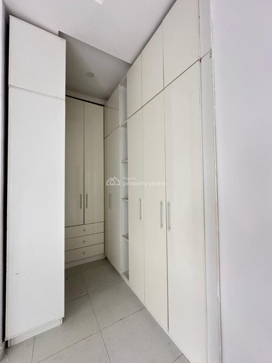 Well-built Spacious Affordable 4 Bedroom Semi-detached Duplex with Bq, Chevron Toll Gate, Lekki, Lagos, Semi-detached Duplex for Sale