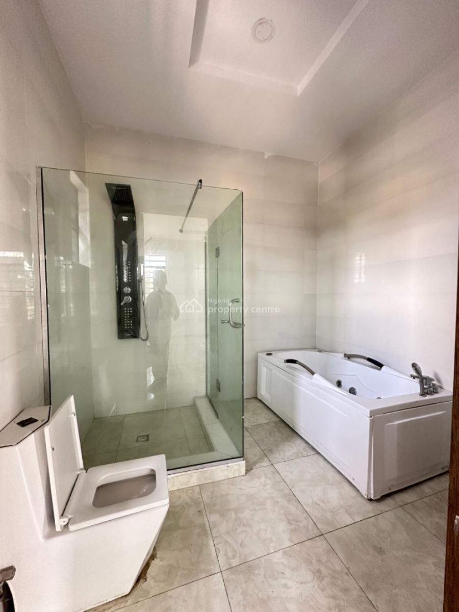 Well-built Spacious Luxury 5 Bedroom Fully Detached Duplex with Bq, Chevron Toll Gate, Lekki, Lagos, Detached Duplex for Sale