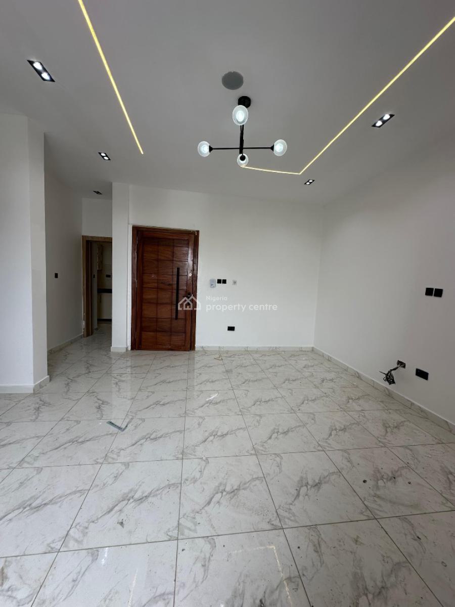 Newly Built 2bedroom Apartment with Swimming Piol &gym in Ologolo, Ologolo,lekki ,lagos ,nigeria, Ologolo, Lekki, Lagos, Flat / Apartment for Sale