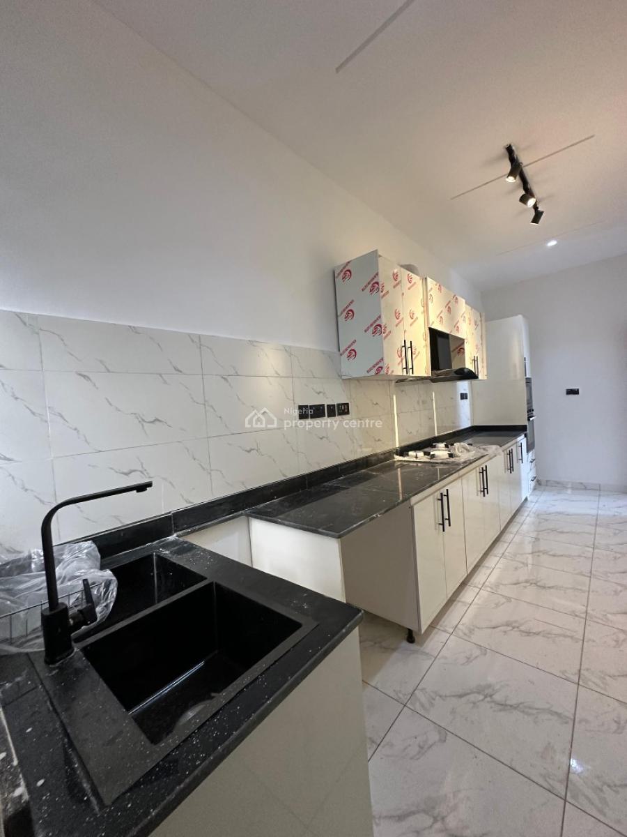 Newly Built 2bedroom Apartment with Swimming Piol &gym in Ologolo, Ologolo,lekki ,lagos ,nigeria, Ologolo, Lekki, Lagos, Flat / Apartment for Sale