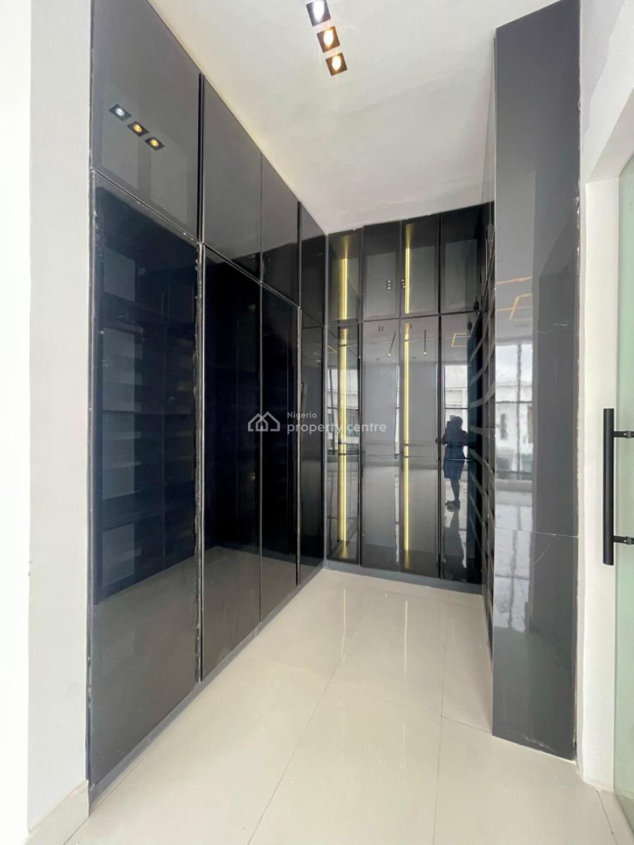 Remarkably Built Luxury 5 Bedroom Smart Home with Swimming Pool, Ajah, Lagos, Detached Duplex for Sale