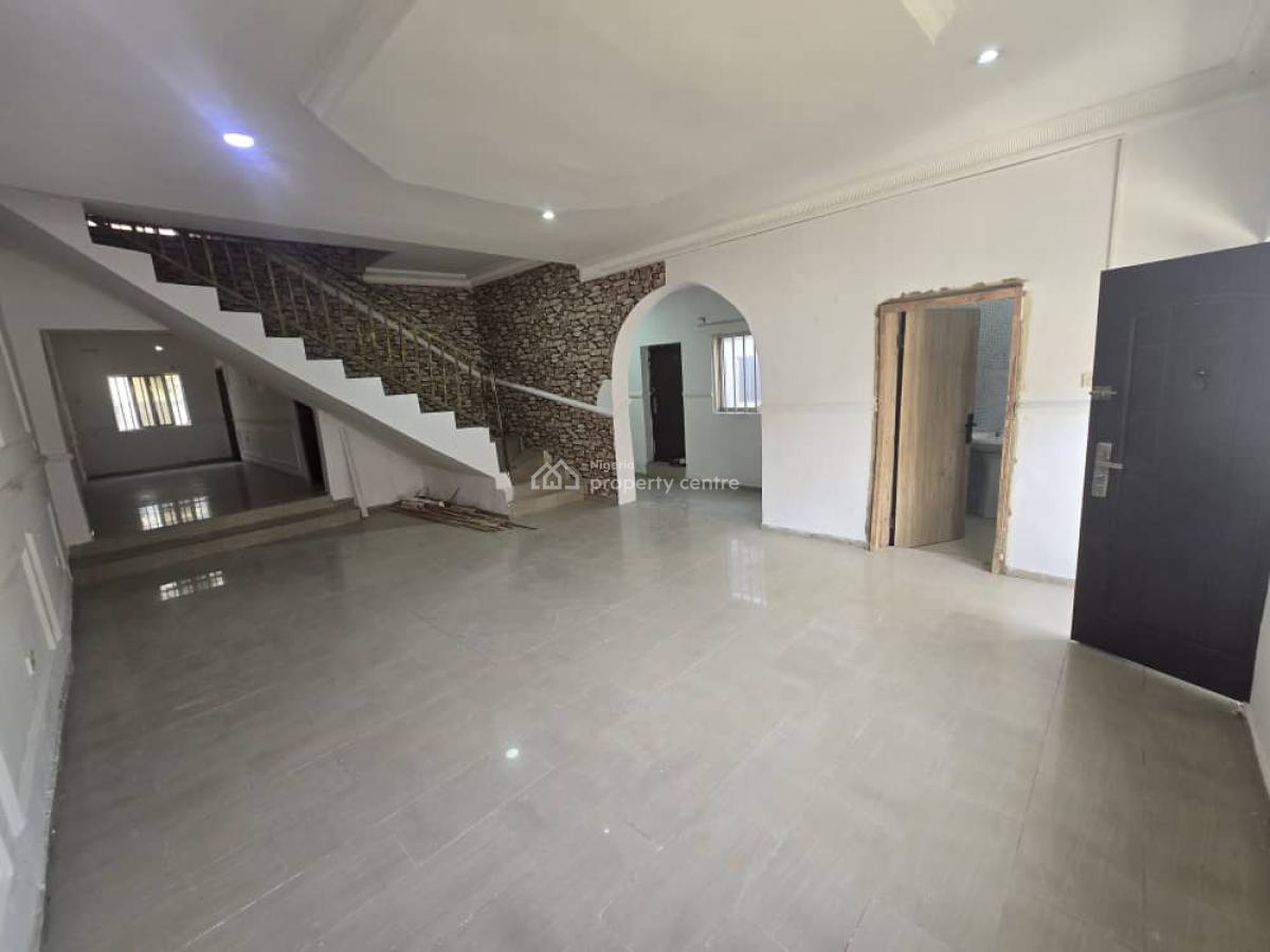 4-bedroom Terrace Duplex with 2 Rooms Bq, Off Folashbo, Lekki Phase 1, Lekki, Lagos, Terraced Duplex for Rent