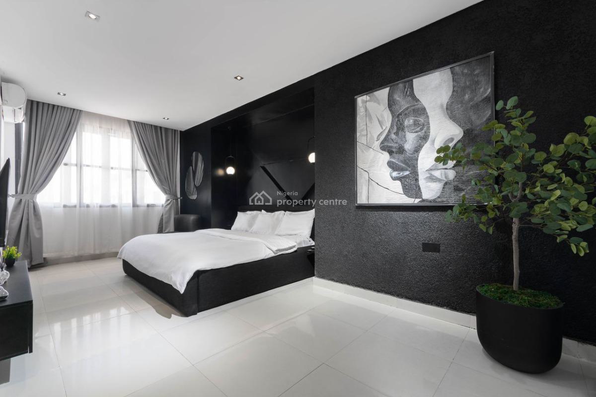 Waterfront Smart 2bedroom Maisonnette with Snooker, Richmond Pearl Estate, Lekki Phase 1, Lekki, Lagos, House Short Let