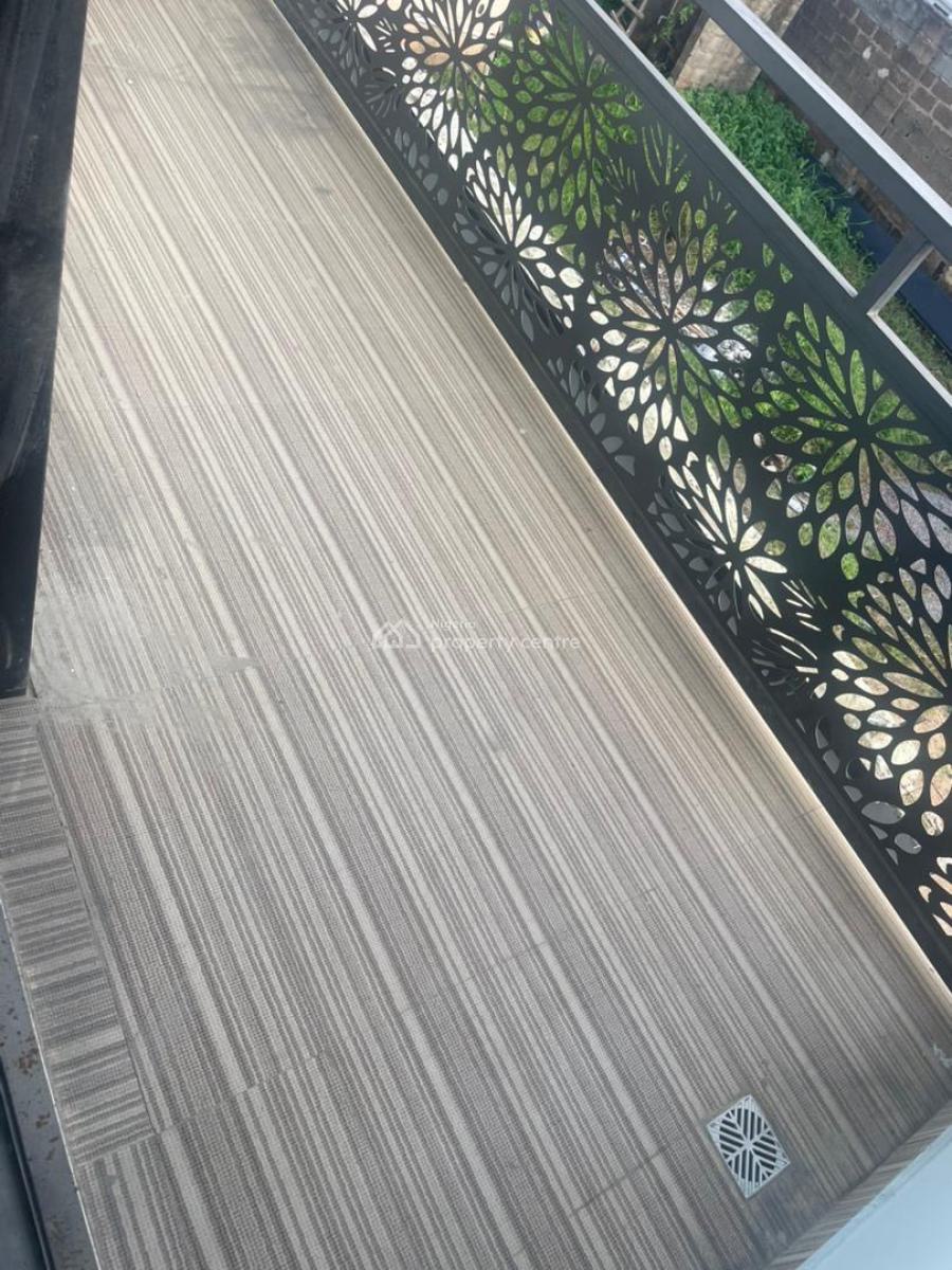 Luxurious 2 Bedroom Apartment, Gra Phase 1, Magodo, Lagos, Block of Flats for Sale