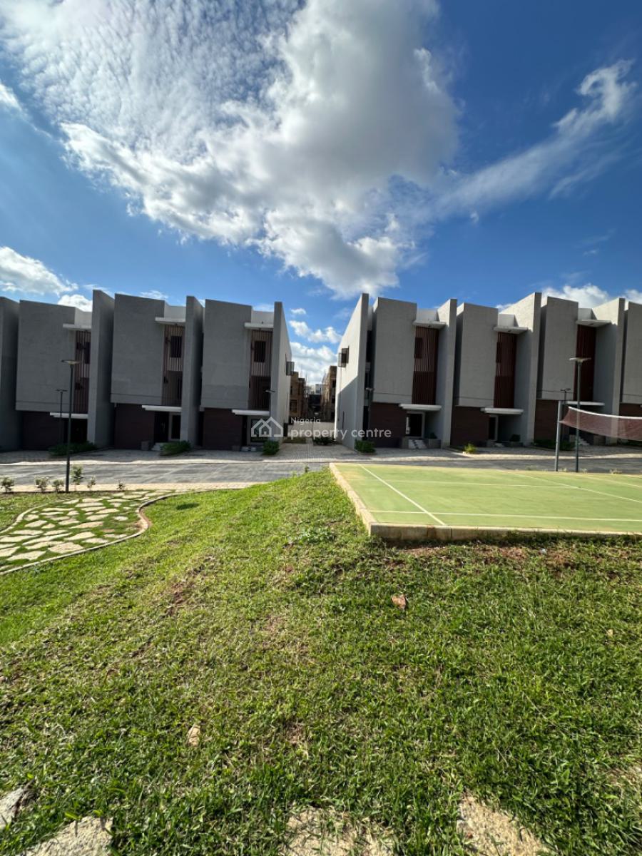 Luxurious 4 Bedroom Duplex N Bq, Guzape District, Abuja, Terraced Duplex for Sale
