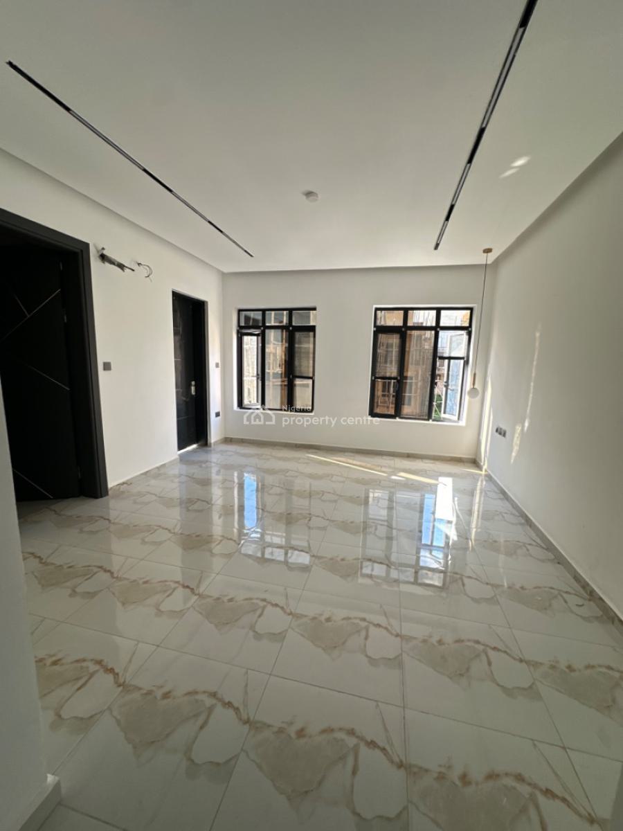 Luxurious 4 Bedroom Duplex N Bq, Guzape District, Abuja, Terraced Duplex for Sale