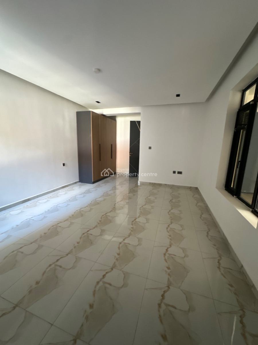 Luxurious 4 Bedroom Duplex N Bq, Guzape District, Abuja, Terraced Duplex for Sale