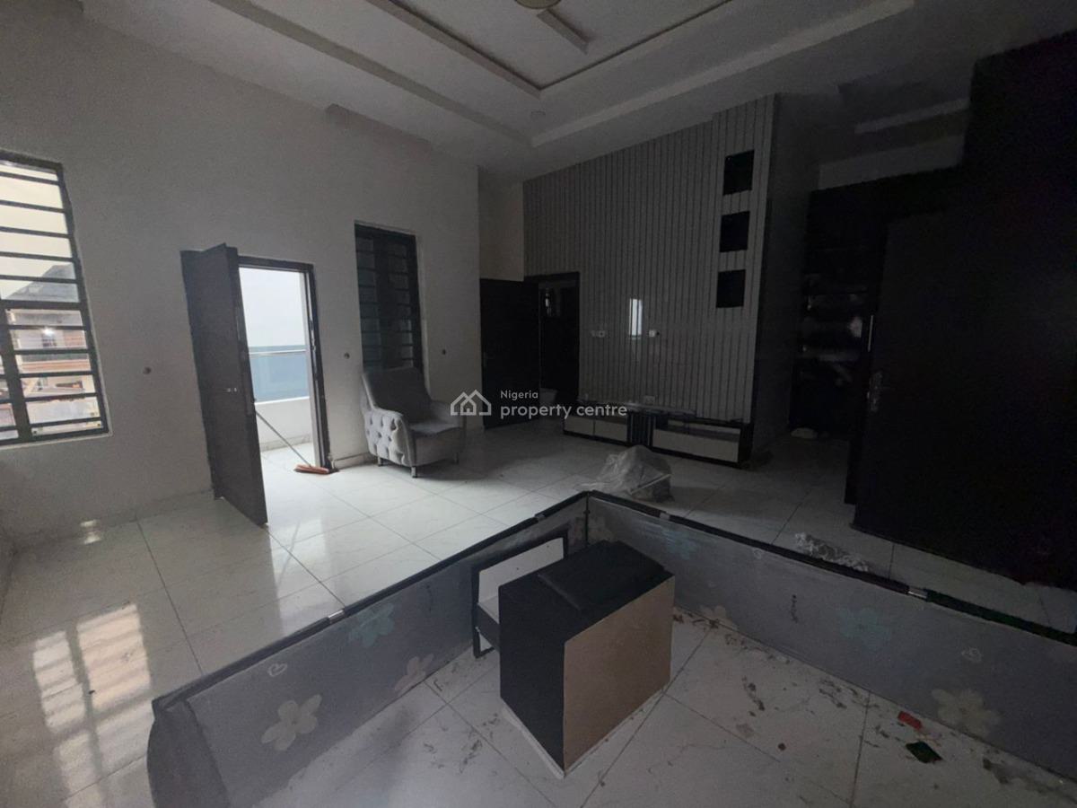 Spacious & Partly Furnished Master Bedroom with Balcony, Tulip Haven Estate, Chevron Alternative Route, Lekki Lagos, Lekki, Lagos, Self Contain (single Rooms) for Rent