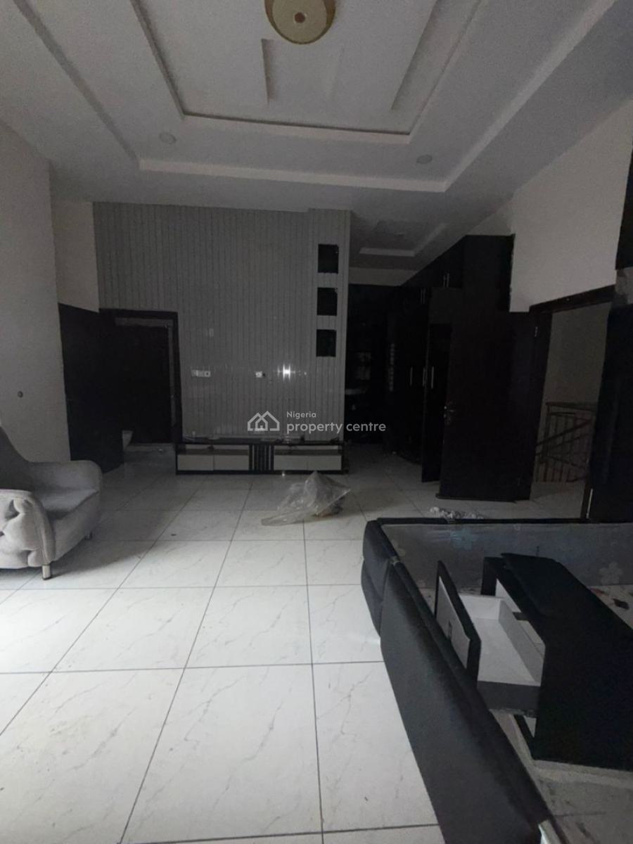 Spacious & Partly Furnished Master Bedroom with Balcony, Tulip Haven Estate, Chevron Alternative Route, Lekki Lagos, Lekki, Lagos, Self Contain (single Rooms) for Rent