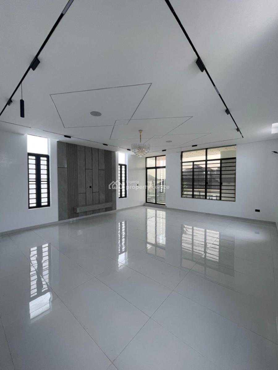 Magnificent 5-bedroom Duplex with a Private Cinema,  Swimming Pool, Features a Rooftop Terrace, Wine Cellar in ,chevron Drive, Lekki, Lagos, Detached Duplex for Sale