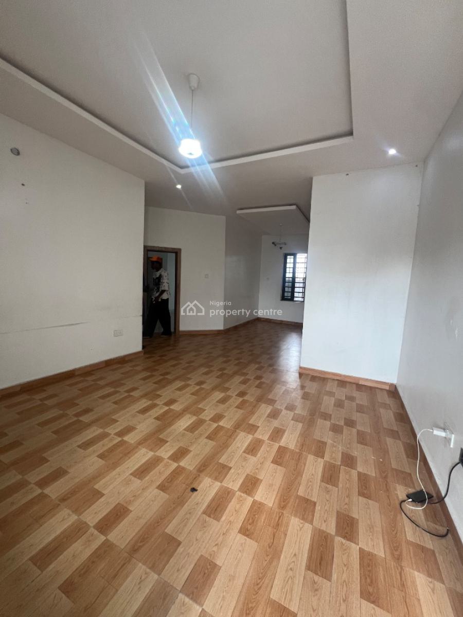 Spacious 2 Bedroom Apartment, Ogombo Estate, Ogombo, Ajah, Lagos, Flat / Apartment for Rent