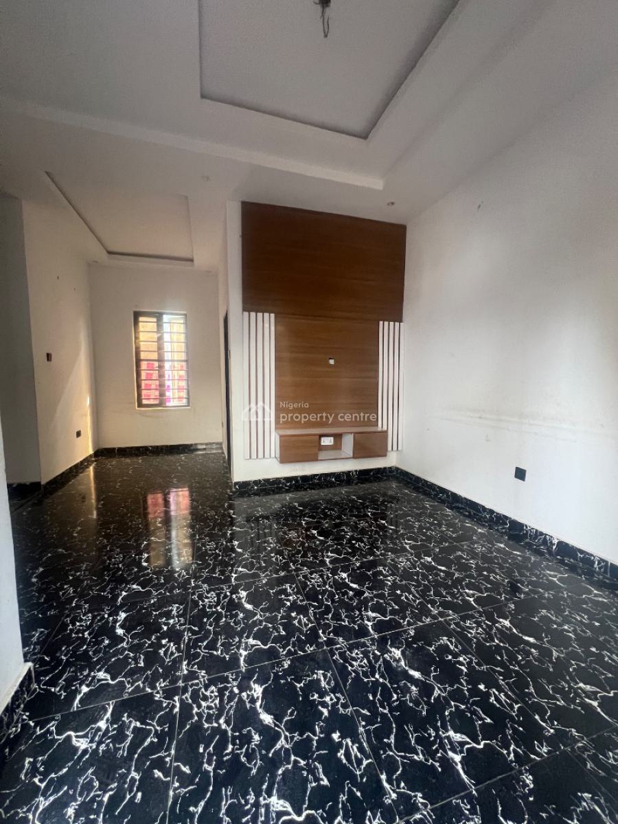 Spacious 2 Bedroom Apartment, Ogombo Estate, Ogombo, Ajah, Lagos, Flat / Apartment for Rent