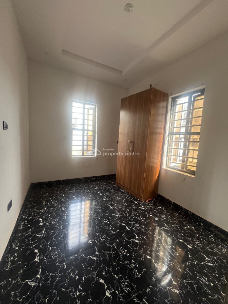 Spacious 2 Bedroom Apartment, Ogombo Estate, Ogombo, Ajah, Lagos, Flat / Apartment for Rent
